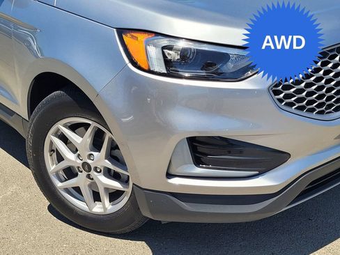 Used 2023 Ford Edge SEL AWD/4WD image 9