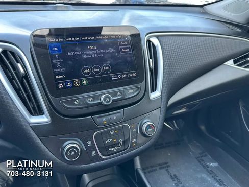 Used 2023 Chevrolet Malibu LS FWD image 12