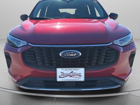 Used 2023 Ford Escape Active w/ Tech Pack #1 image 4