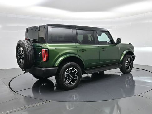 Used 2025 Ford Bronco Outer Banks image 7