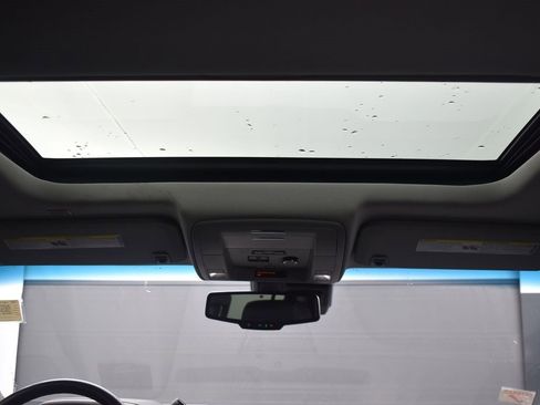 Used 2020 Chevrolet Suburban Premier w/ RST 6.2L Performance Edition image 29