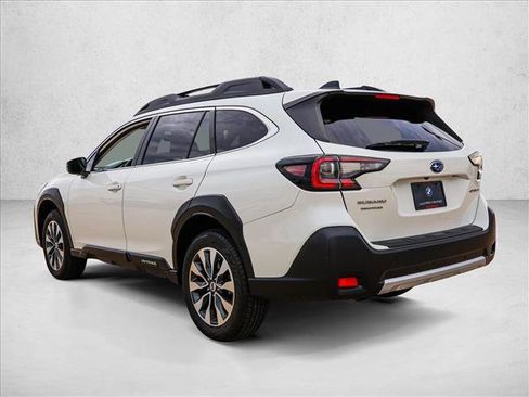 Used 2024 Subaru Outback Limited AWD/4WD image 7