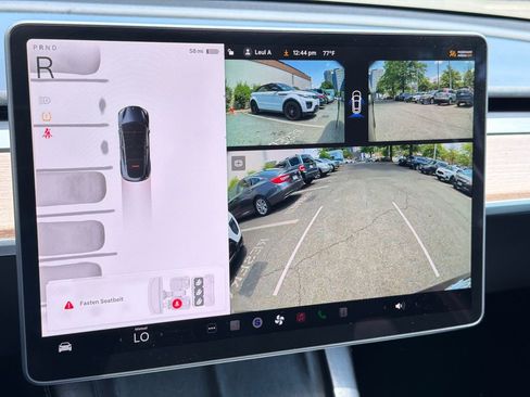 Used 2024 Tesla Model Y Long Range RWD image 25