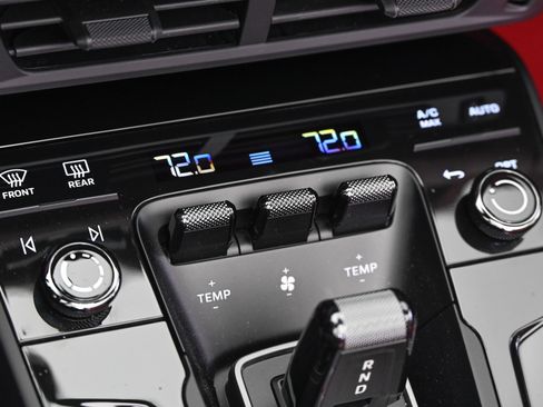 Used 2026 Porsche 911 Carrera GTS image 34