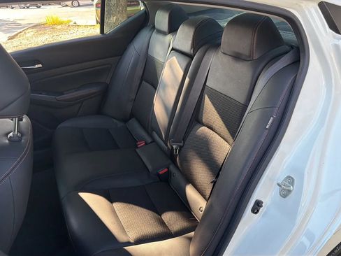 Used 2020 Nissan Altima 2.5 SR w/ Premium Package AWD/4WD image 13
