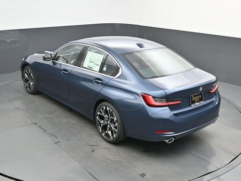 New 2026 BMW 330i Sedan w/ Premium Package image 36