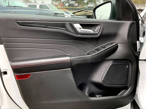 Certified 2023 Ford Escape ST-Line w/ Tech Pack #1 image 21