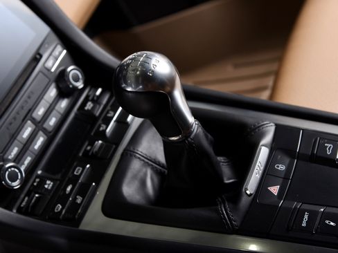 Used 2019 Porsche 911 Carrera S RWD image 6