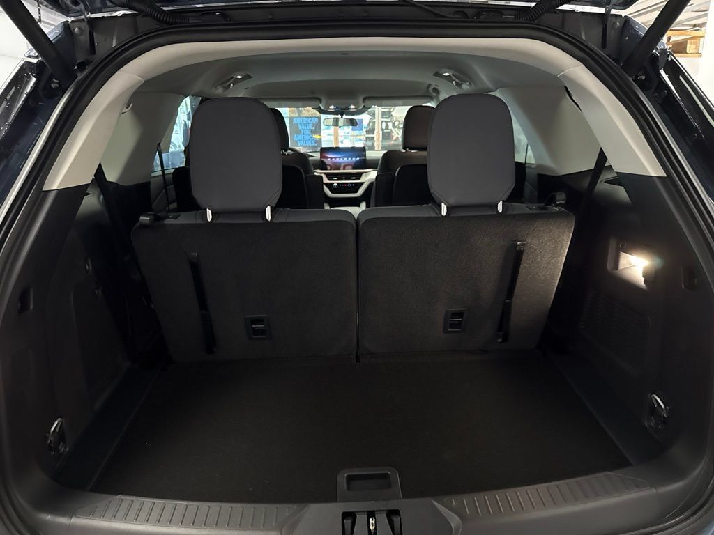 New 2026 Ford Explorer Active AWD/4WD image 30