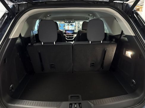 New 2026 Ford Explorer Active AWD/4WD image 30