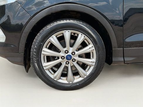 Used 2017 Ford Escape Titanium AWD/4WD image 32
