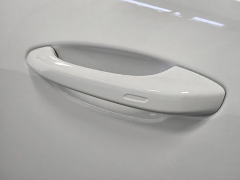 New 2026 Porsche Cayenne image 25