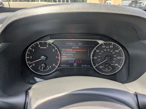 Used 2025 Nissan Altima 2.5 SV image 19