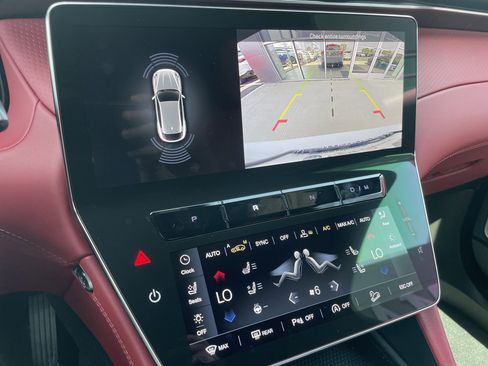 New 2024 Maserati Grecale Modena image 26