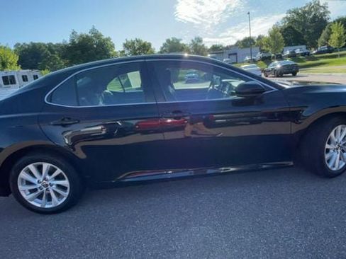 Used 2023 Toyota Camry LE FWD image 9
