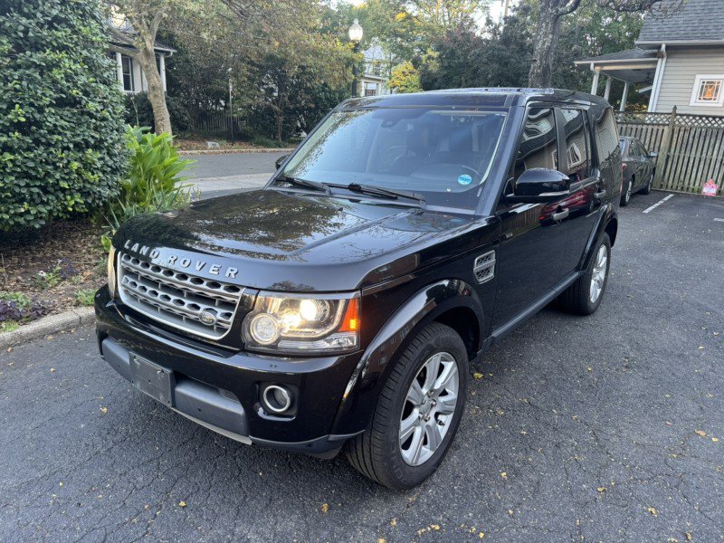 Used 2014 Land Rover LR4 HSE AWD/4WD image 2