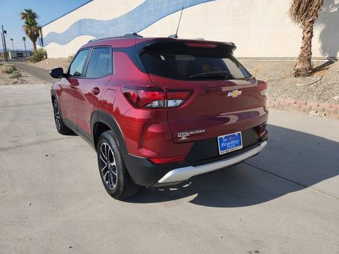 Used 2024 Chevrolet TrailBlazer LT w/ Driver Confidence Package image 7