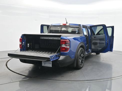 Used 2024 Ford Maverick Lariat w/ Black Appearance Package FWD image 34
