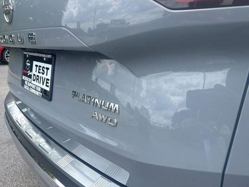 Certified 2023 Nissan Rogue Platinum w/ Platinum Premium Package AWD/4WD image 5