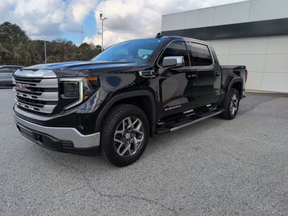 Used 2025 GMC Sierra 1500 SLE