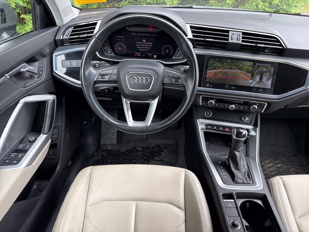 Used 2022 Audi Q3 2.0T Premium Plus AWD/4WD image 17
