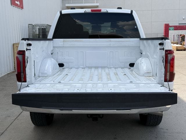 Used 2025 Ford F150 Lariat AWD/4WD image 33