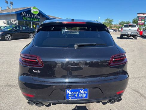 Used 2017 Porsche Macan GTS AWD/4WD image 4