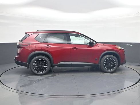 Used 2026 Nissan Rogue Dark Armor FWD image 8