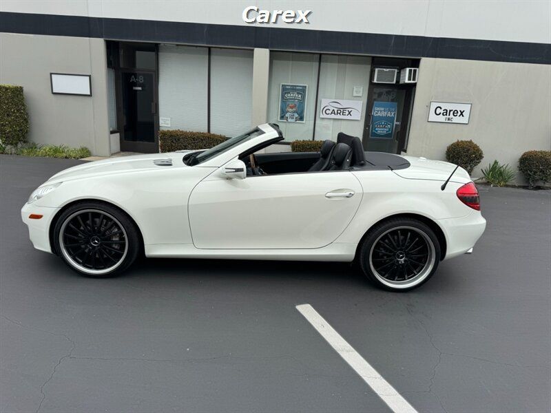 Used 2010 Mercedes-Benz SLK 350 image 13