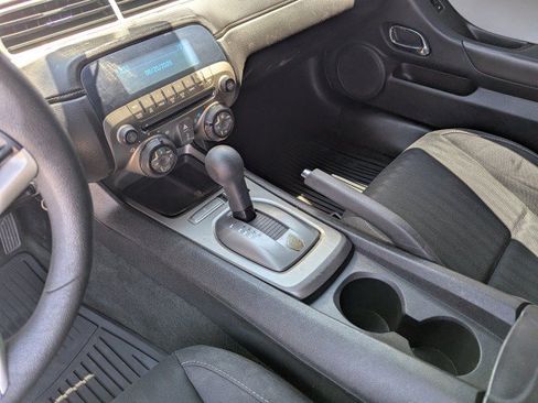 Used 2013 Chevrolet Camaro LS RWD image 17