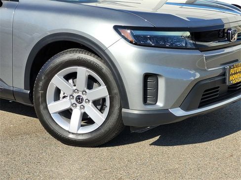 New 2025 Honda Prologue EX image 3