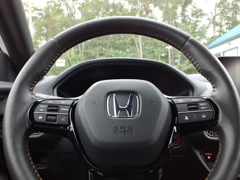 Used 2024 Honda HR-V Sport image 26