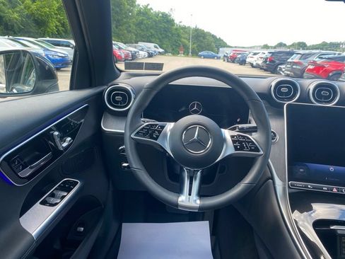 Used 2026 Mercedes-Benz GLC 300 4MATIC image 13