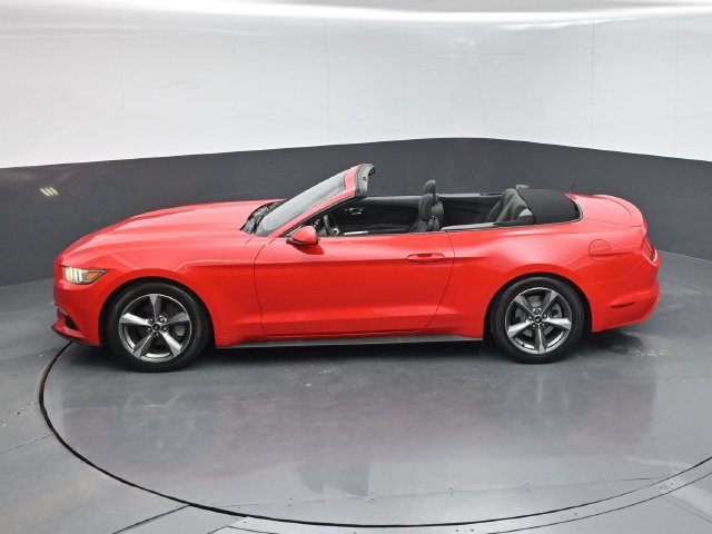 Used 2017 Ford Mustang Convertible w/ Equipment Group 051A RWD image 35