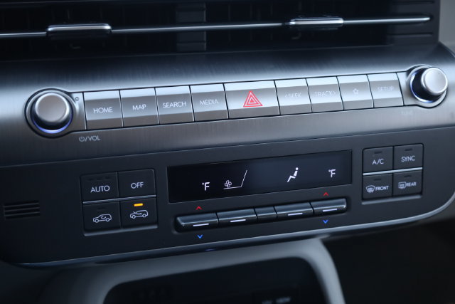 New 2026 Hyundai Kona SEL Sport AWD/4WD image 16