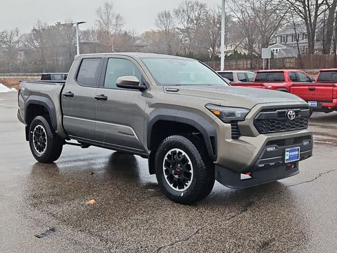 New 2026 Toyota Tacoma 4x4 Double Cab Hybrid image 3