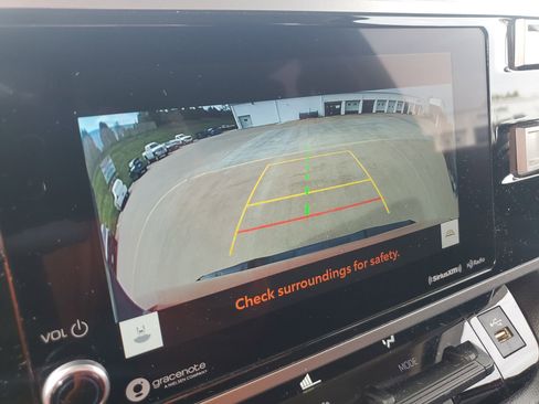 Used 2022 Toyota Tundra SR5 image 23