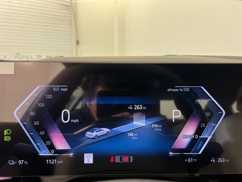 New 2026 BMW i5 eDrive40 image 24