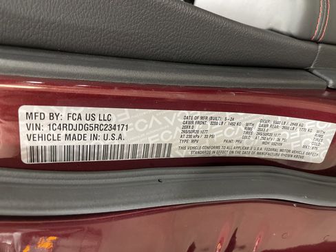 Used 2024 Dodge Durango GT image 29