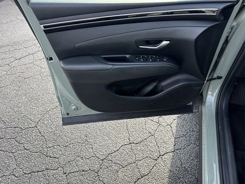 Used 2024 Hyundai Santa Cruz SEL image 10