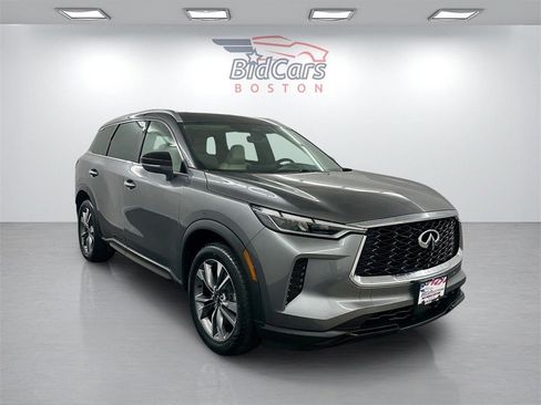 Used 2023 INFINITI QX60 Luxe image 3