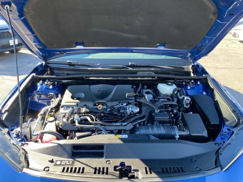 Used 2025 Toyota Camry LE image 32