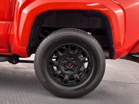 Used 2024 Toyota Tacoma TRD Sport w/ TRD Sport Premium Package RWD image 37