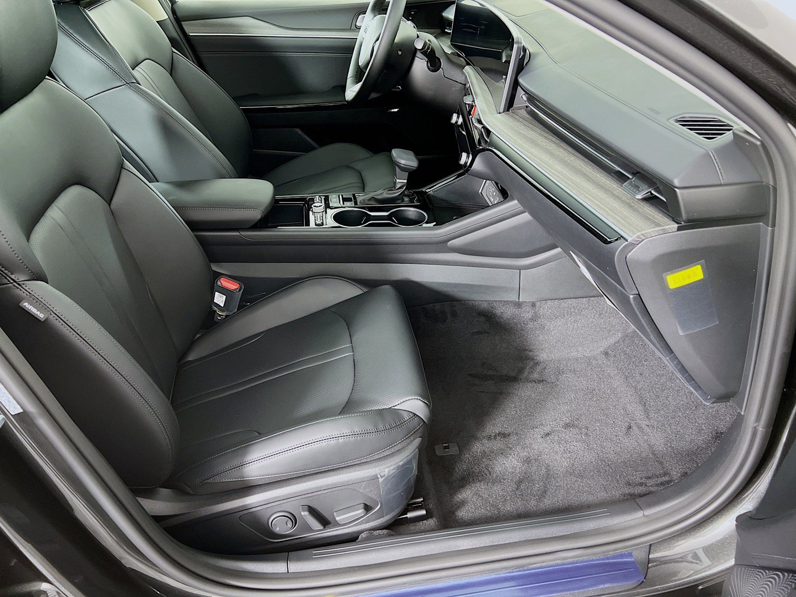 New 2026 Kia K5 EX FWD image 24