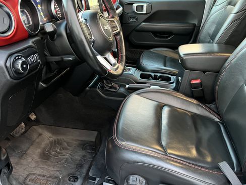 Used 2021 Jeep Wrangler Unlimited Rubicon w/ Uconnect 4C Nav & Sound Group image 14