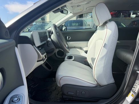 Used 2023 Hyundai Ioniq 5 SEL w/ Cargo Package RWD image 10