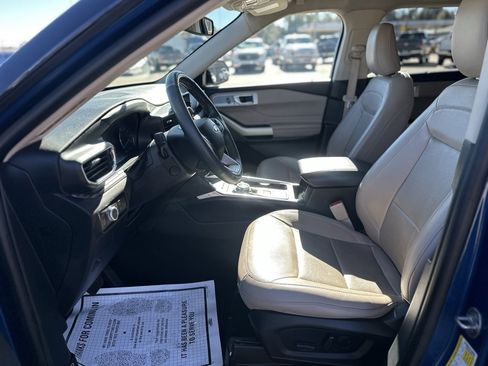Used 2021 Ford Explorer Limited w/ Equipment Group 301A image 20