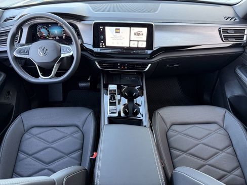 New 2026 Volkswagen Atlas Cross Sport SE FWD image 14
