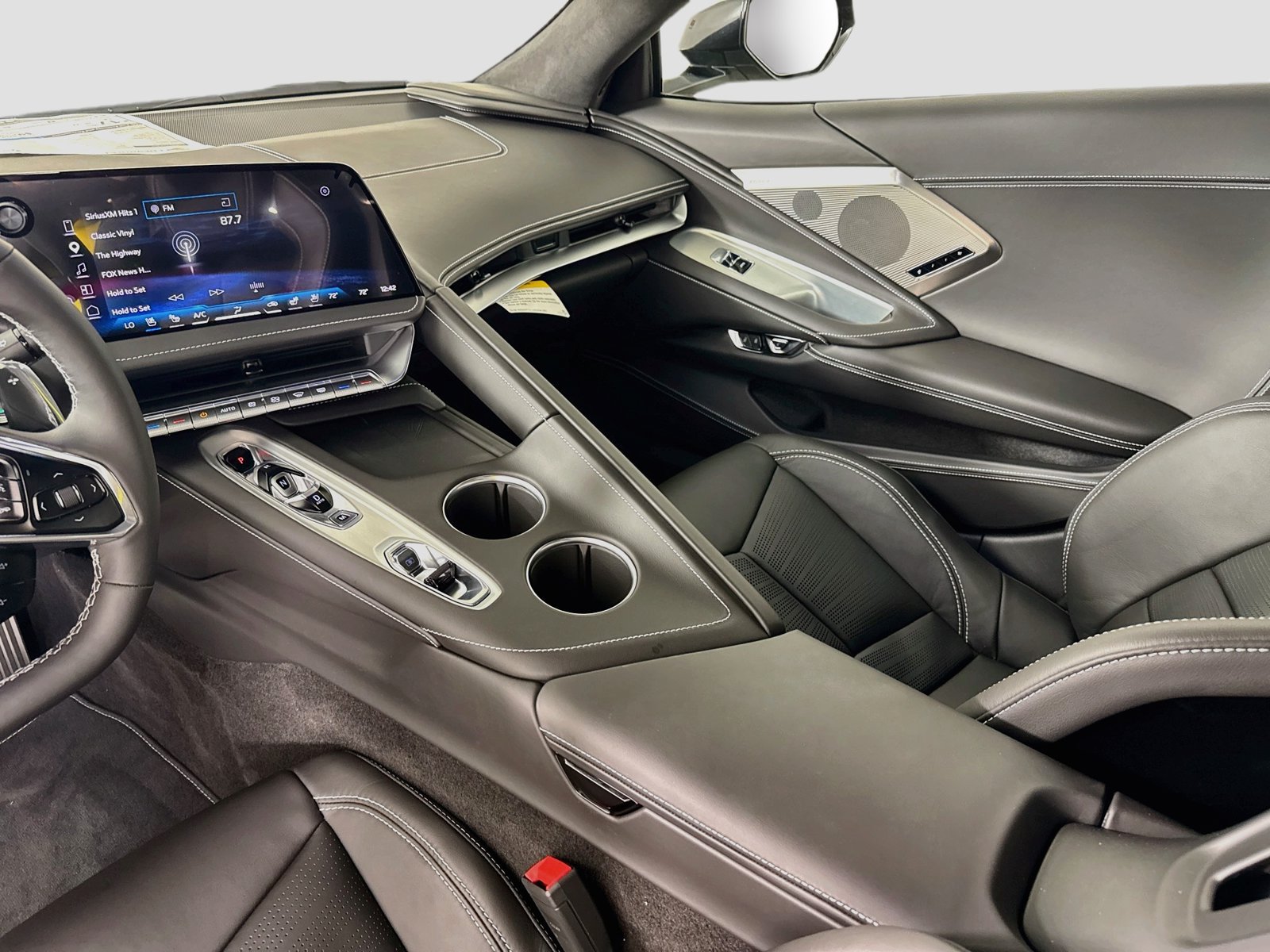 New 2027 Chevrolet Corvette Grand Sport w/ Z52 Sport Performance Package RWD image 23