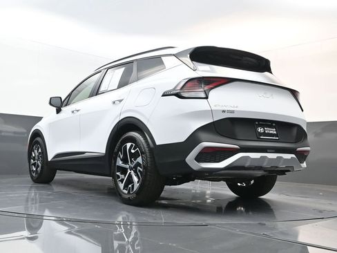 Used 2025 Kia Sportage EX w/ Premium Package FWD image 26